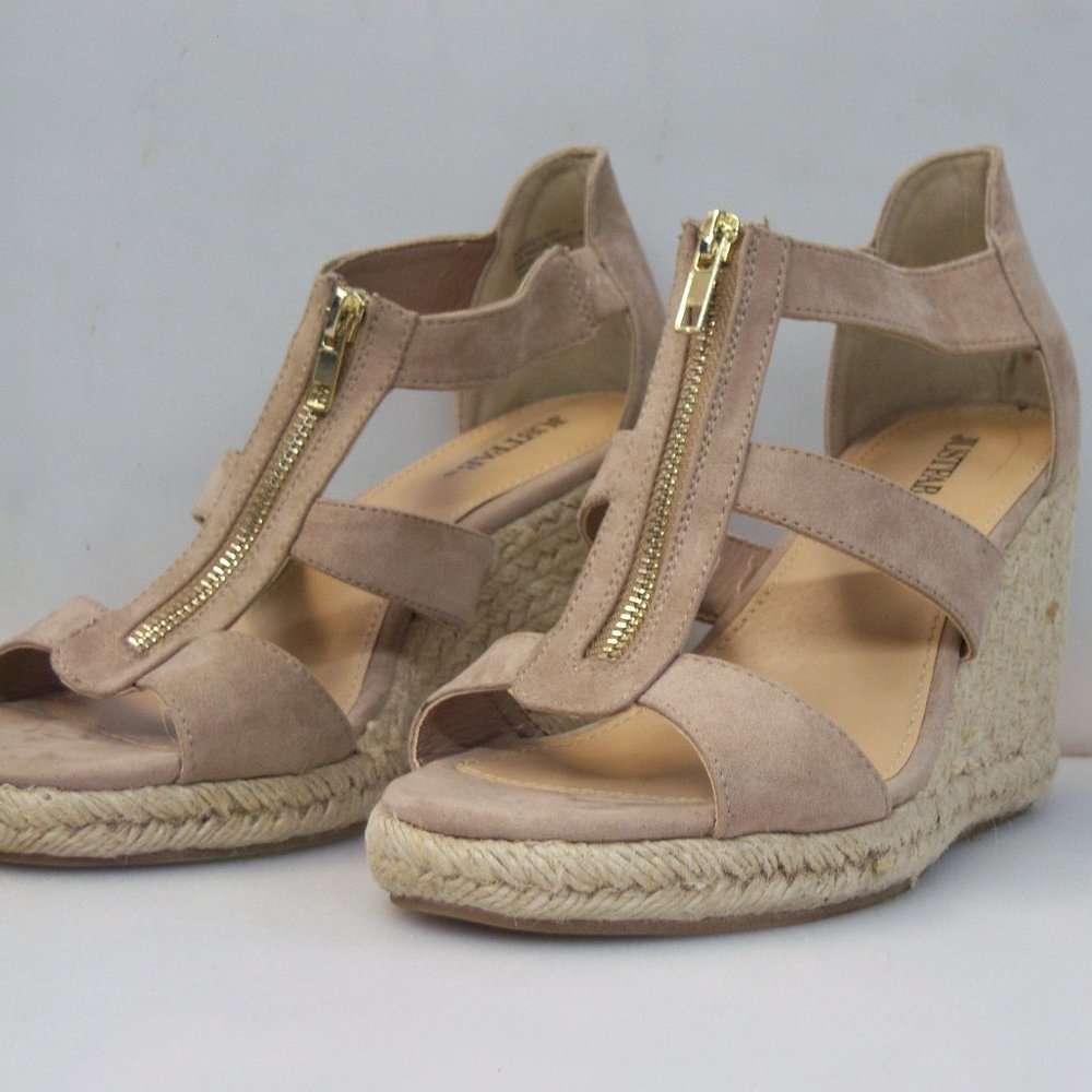 JUST FAB  Karsey wedge size 9w